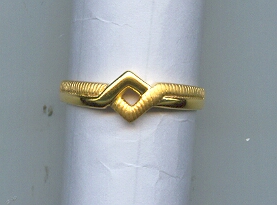 GOLD RING LADIES CASTING EXCLUSIVE