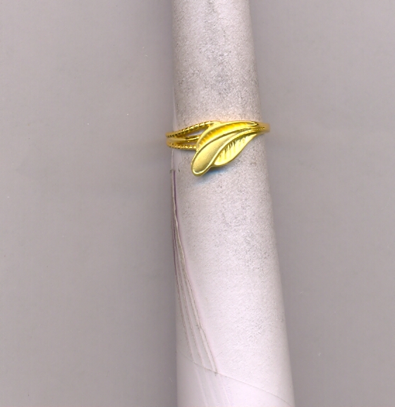 GOLD RING LADIES CASTING EXCLUSIVE