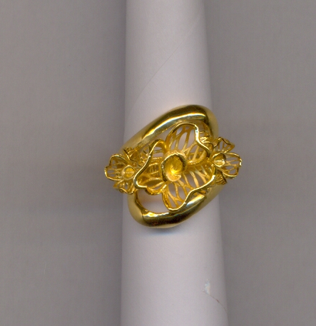 GOLD RING LADIES CASTING EXCLUSIVE