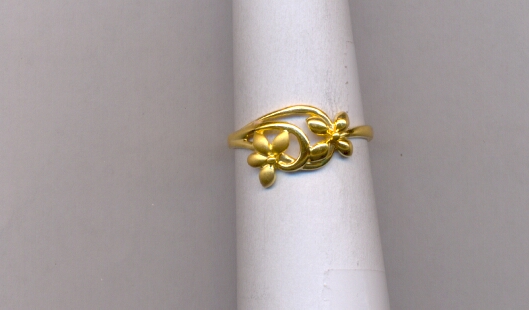 GOLD RING LADIES CASTING EXCLUSIVE