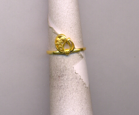 GOLD RING LADIES CASTING FANCY