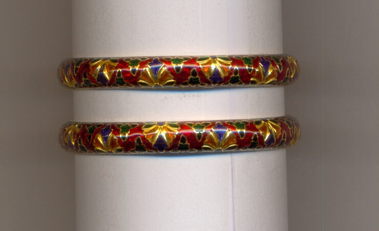 GOLD BANGLE