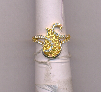 GOLD RING LADIES CASTING FANCY
