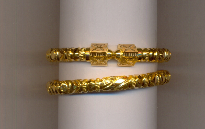 GOLD BANGLE PLAIN