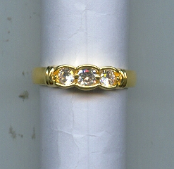GOLD RING LADIES DESIGNER EXCLUSIVE