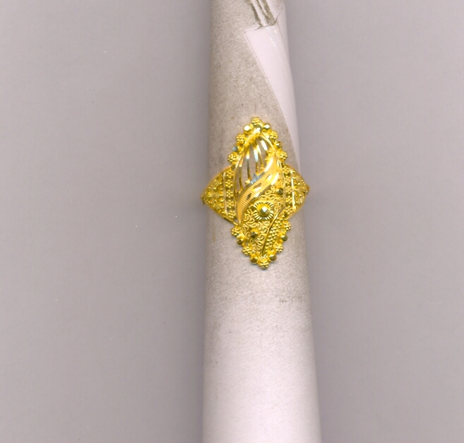 GOLD RING LADIES PLAIN FANCY