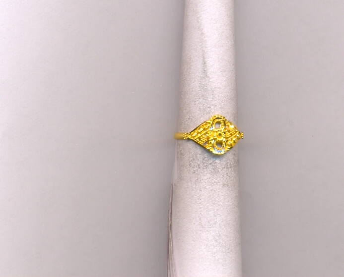 GOLD RING LADIES PLAIN FANCY