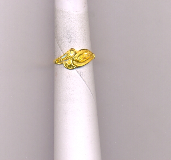 GOLD RING LADIES PLAIN FANCY