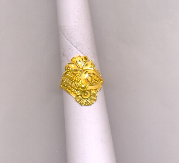 GOLD RING LADIES PLAIN FANCY