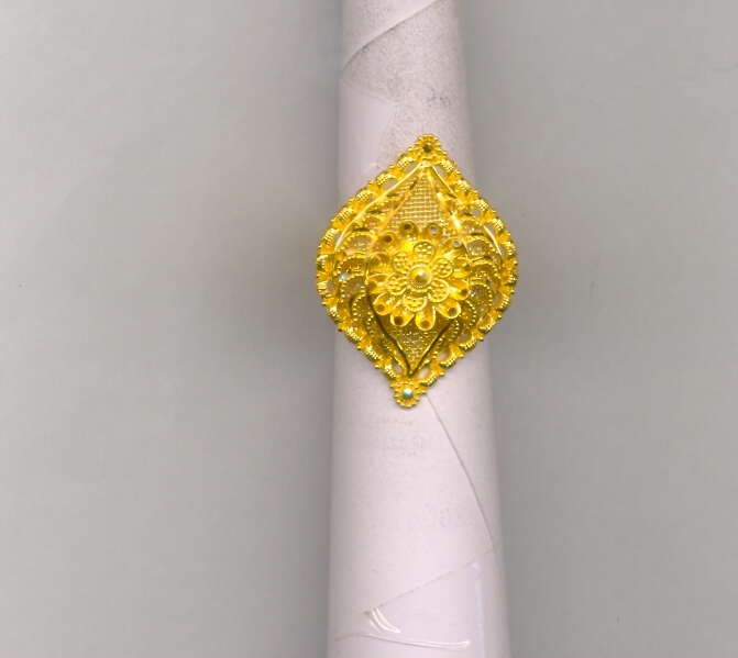 GOLD RING LADIES PLAIN FANCY