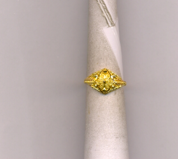 GOLD RING LADIES PLAIN FANCY