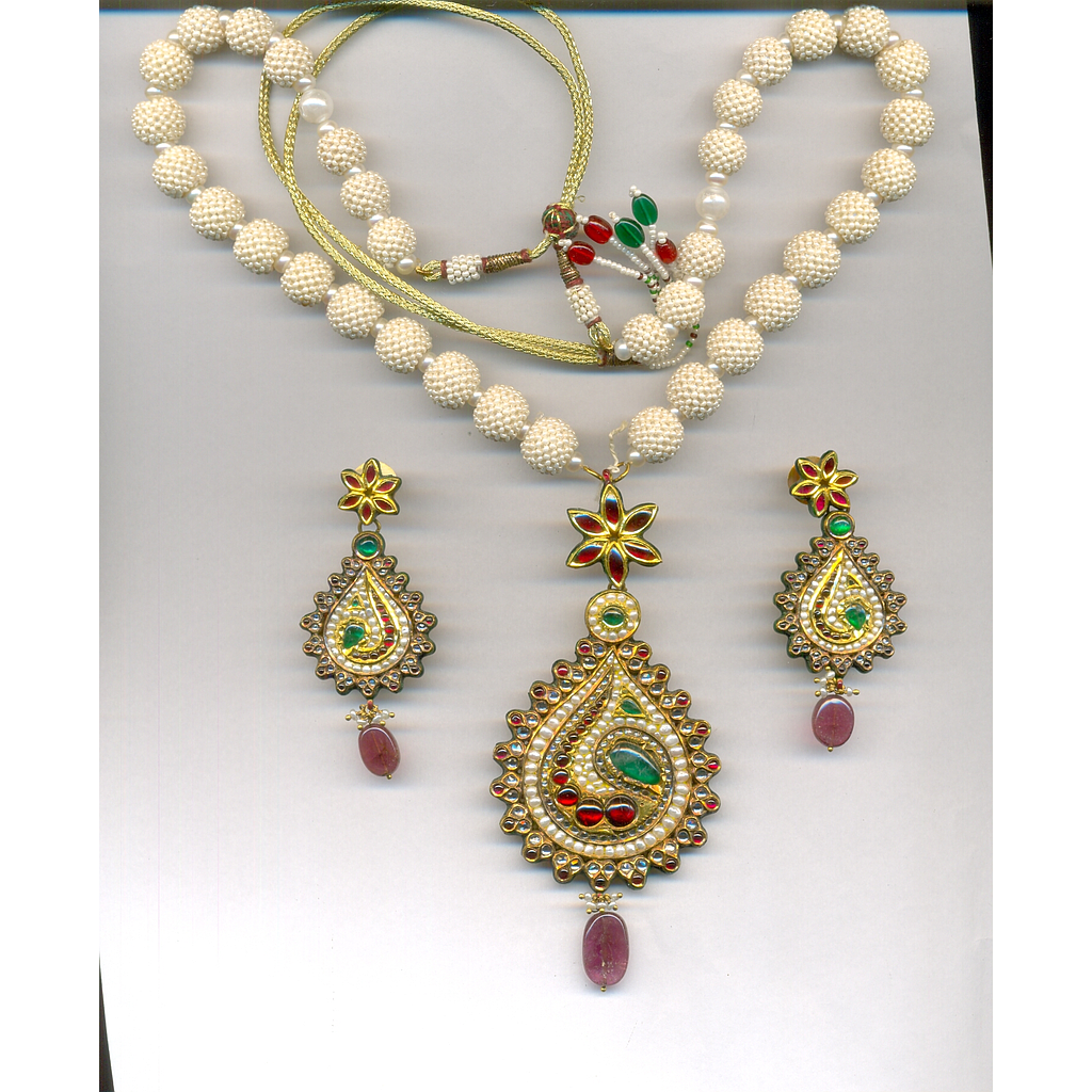 GOLD SET PENDENT KUNDAN