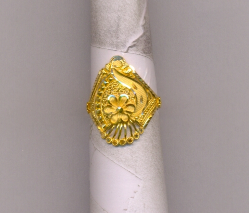 GOLD RING LADIES PLAIN FANCY