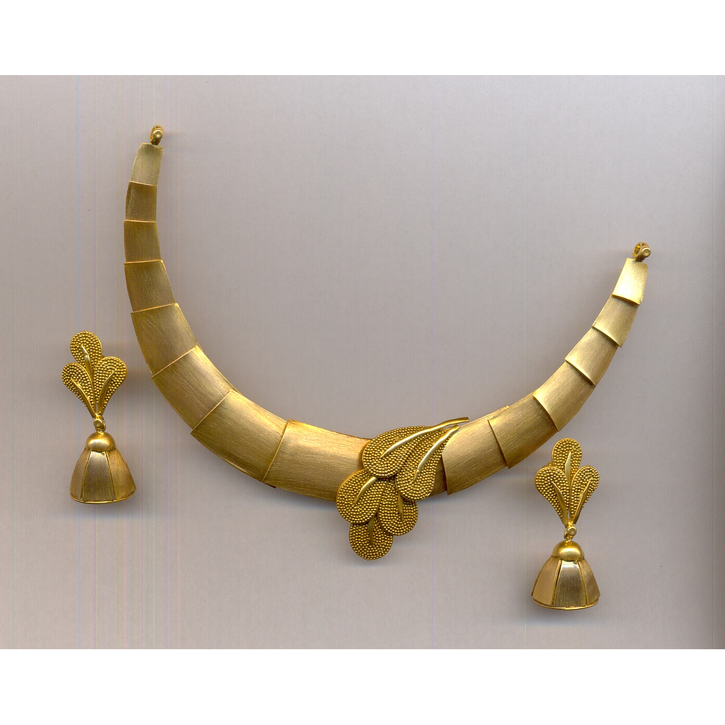 GOLD HALF SET ROUND ANTIQUE EXCLUSIVE