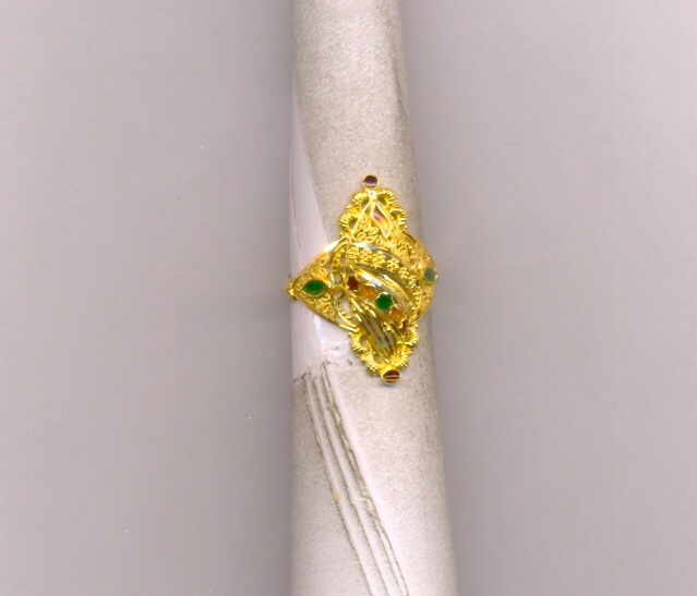 GOLD RING LADIES PLAIN FANCY