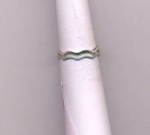 PLATINUM RING