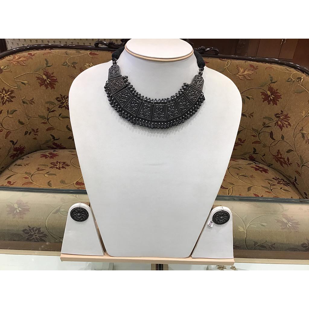 SILVER SET