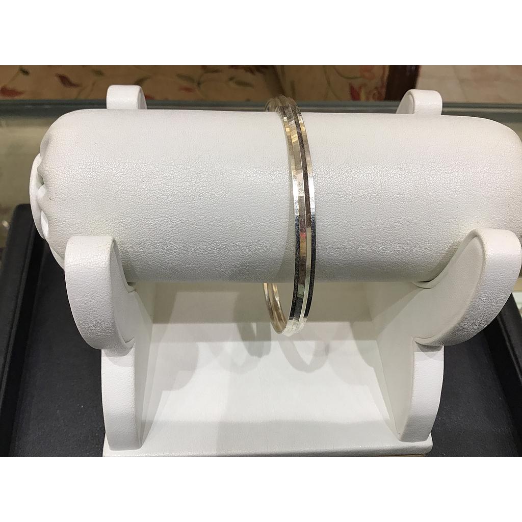 SILVER BANGLE